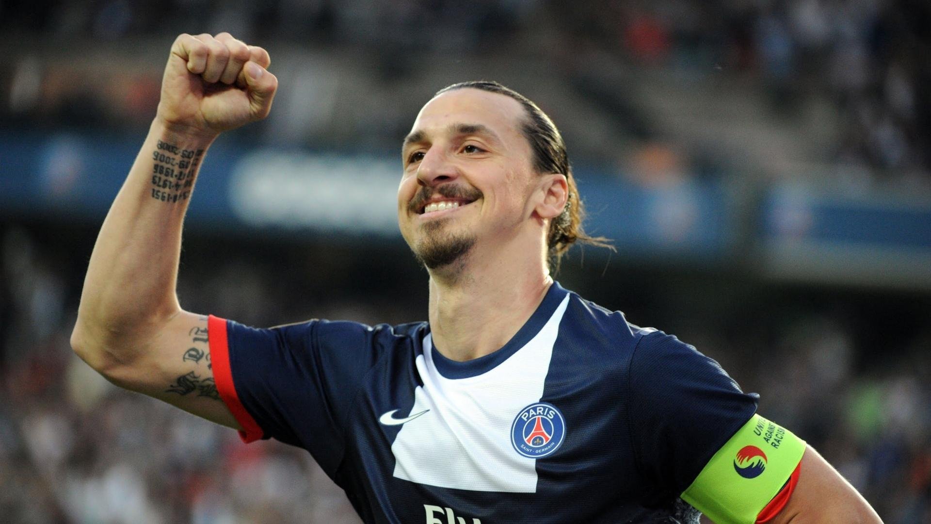 体育新闻中心球迷声音集锦,球迷轶事