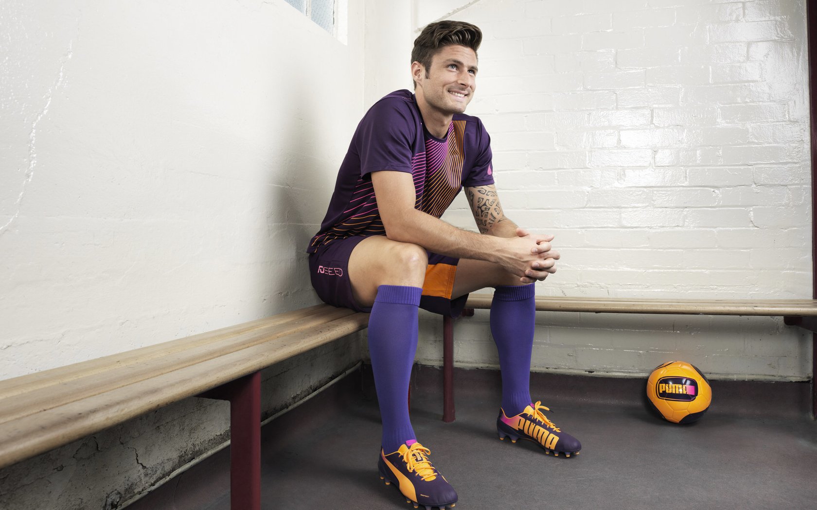 蛙泳强项波兰女队杀入决赛，波兰游泳队